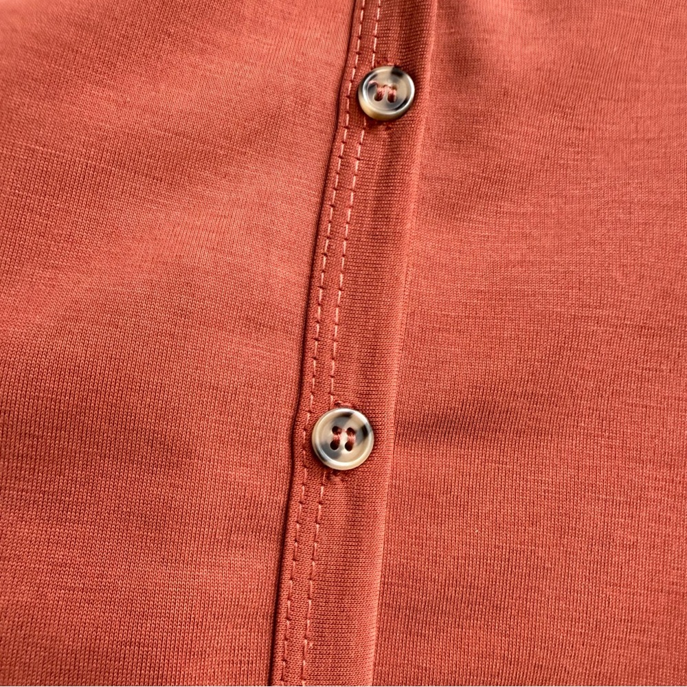 Green Envelope Button Down Flutter Short Sleeve Top in Rust red size small - Picture 4 of 10